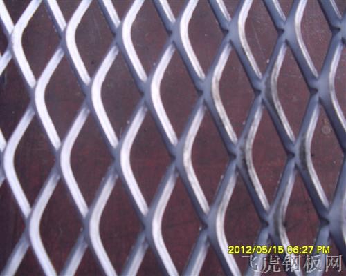 車輛運(yùn)輸車用鋼板網(wǎng)－０１