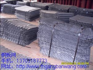 腳手架防滑板網(wǎng)-03