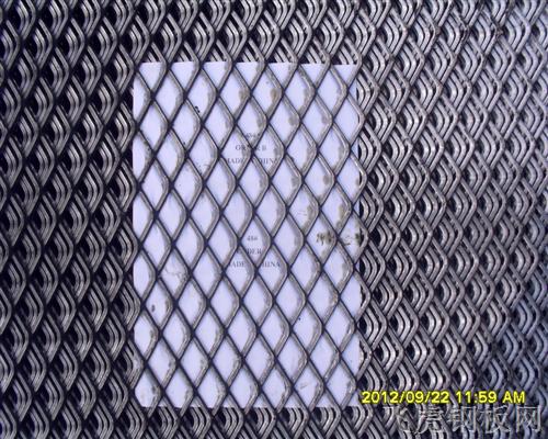 保溫用不銹鋼<a href='http://www.kq326.com'>鋼板網</a>-０１