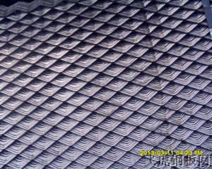 新型阻燃鋼笆網(wǎng)片具有哪些屬性－０４